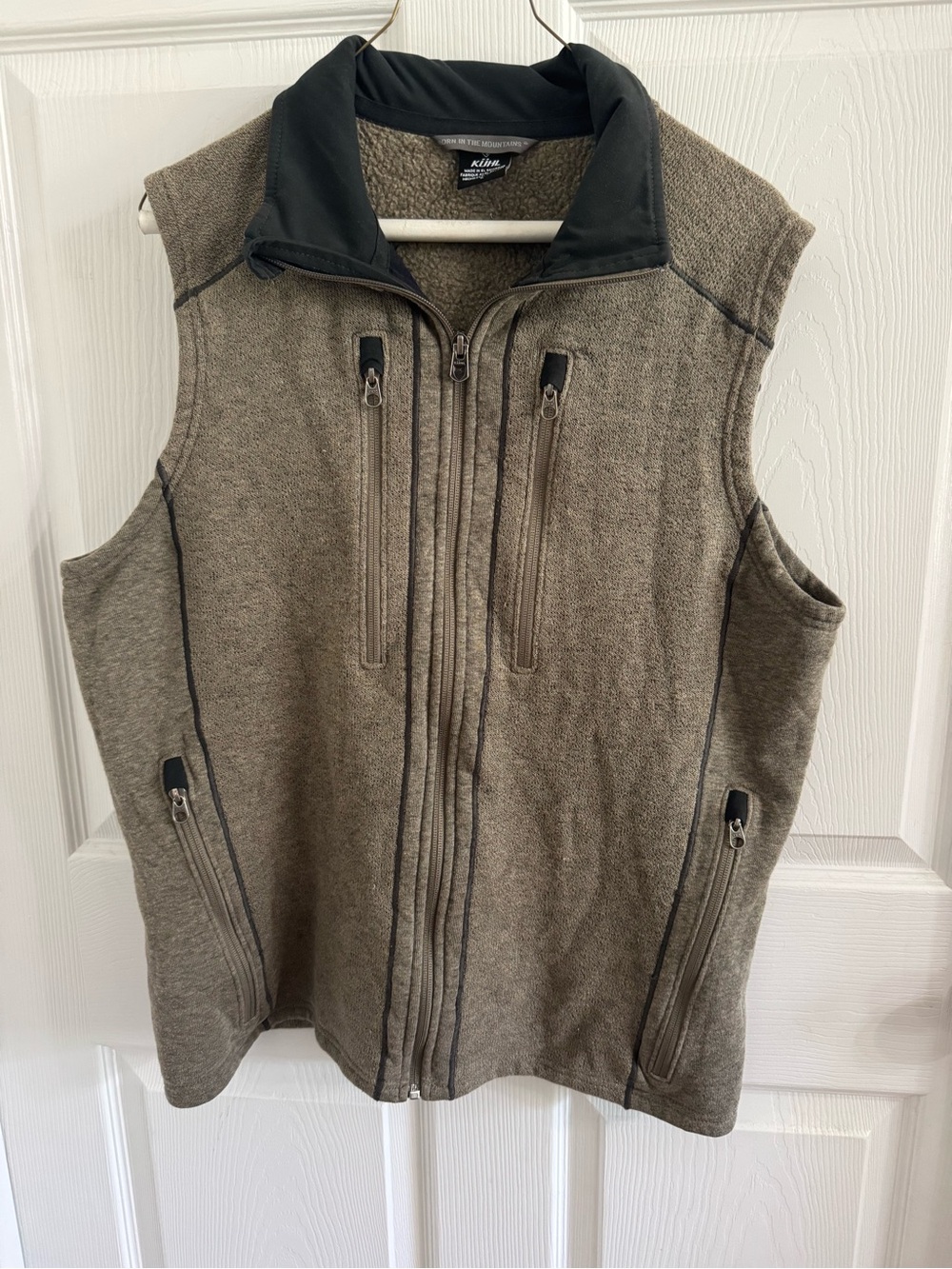 Men's Kuhl Interceptr Vest